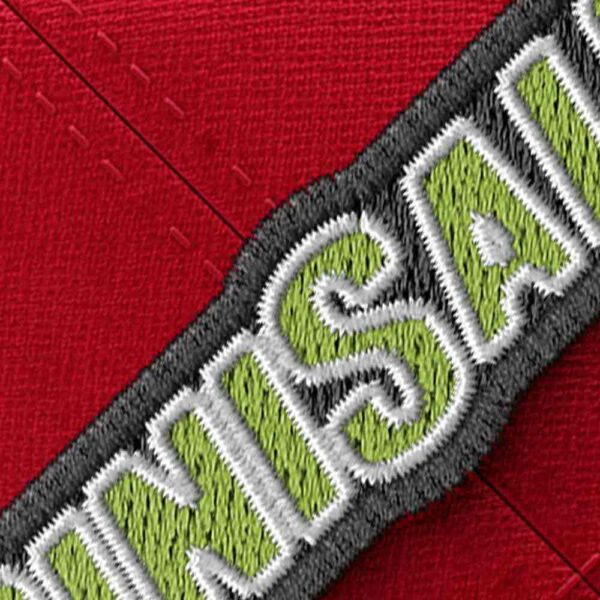 sinisalo hat closeup